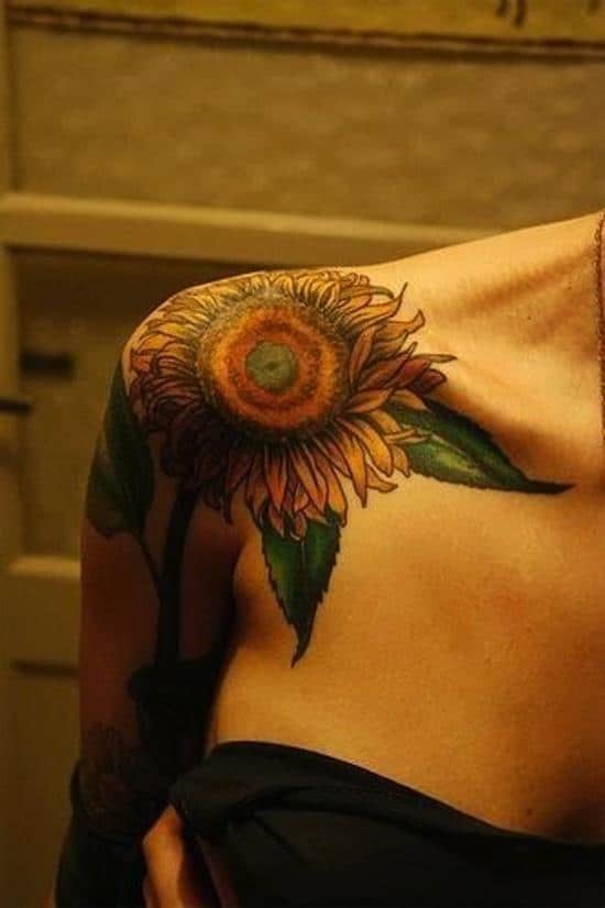 sunflower-tattoo-shoulder