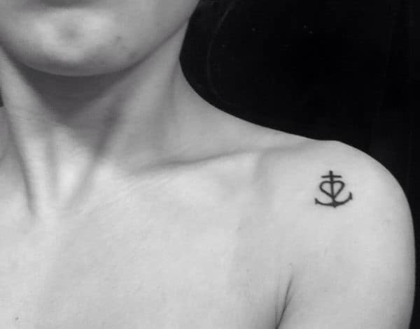 tiny-anchor-tattoo-27