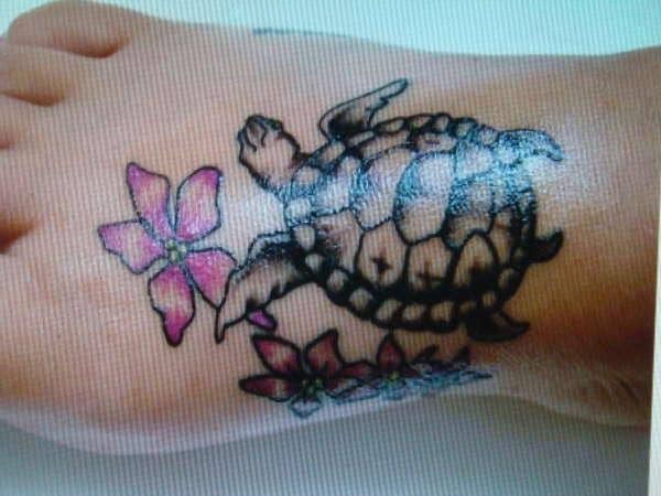 turtle-n-pink-flower