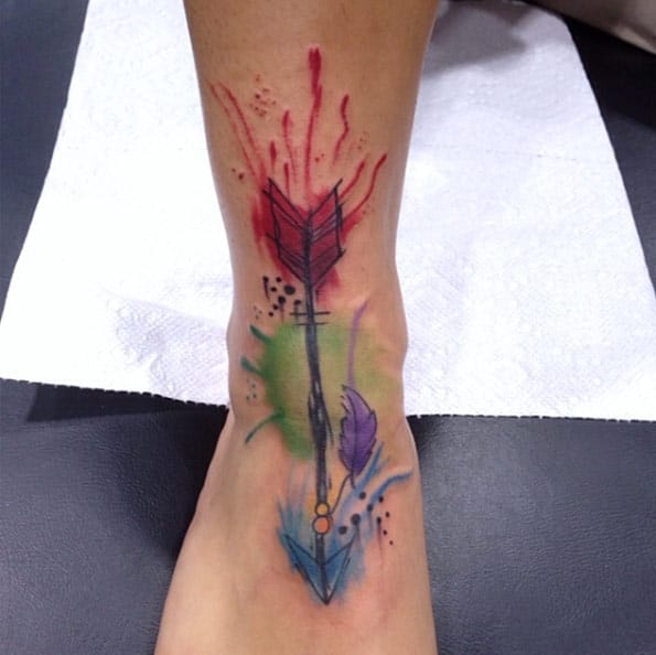 25 Arrow Tattoo Ideas