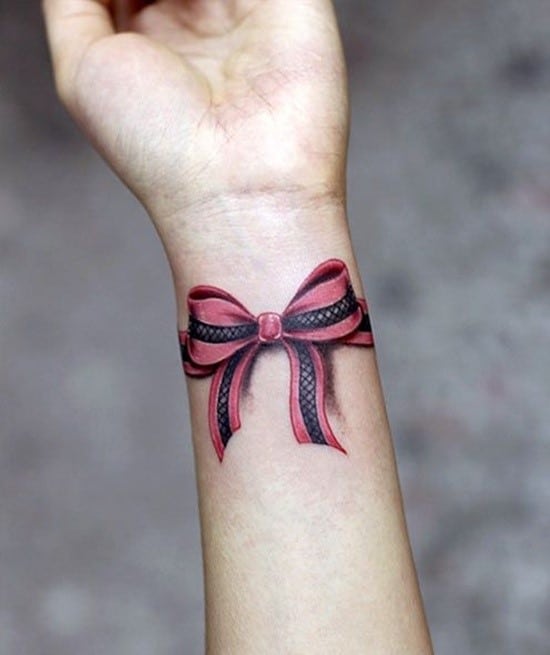 36 Stylish Bow Finger Tattoos