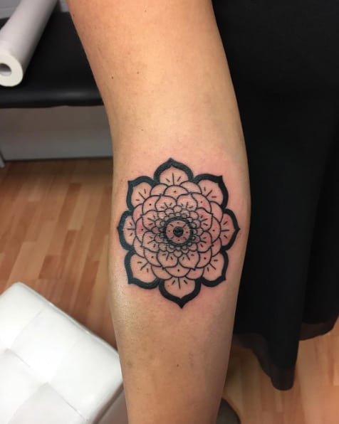 Mandala design by Pac Cutri