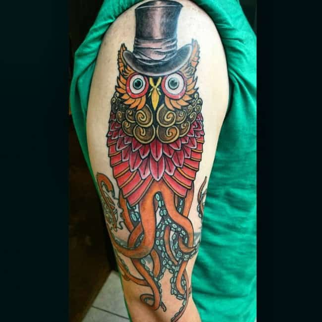 Tatuaj bufniță caracatiță caracatiță