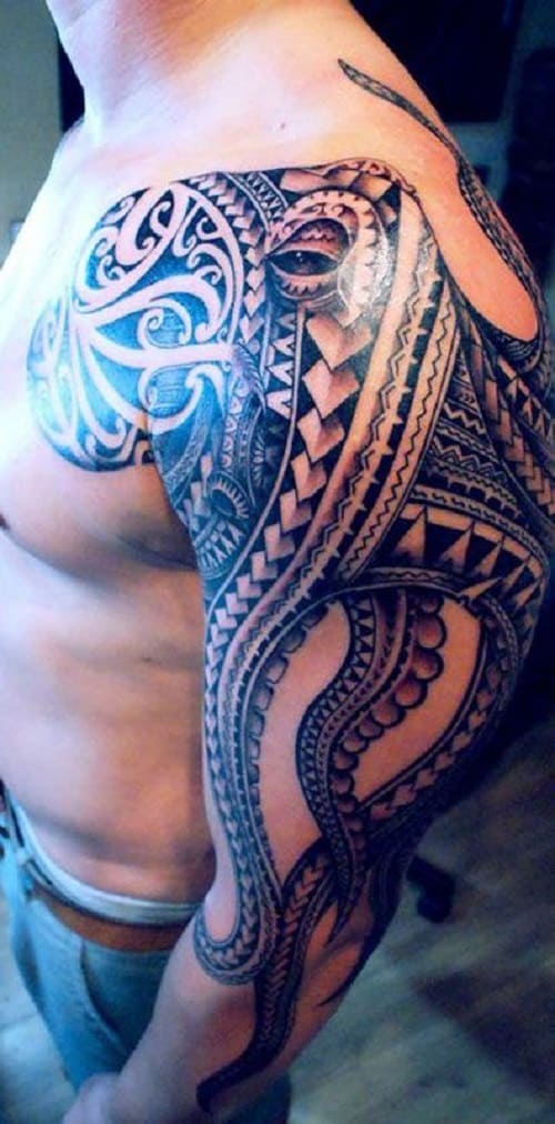 51 Kraken Attractive Shoulder Tattoos