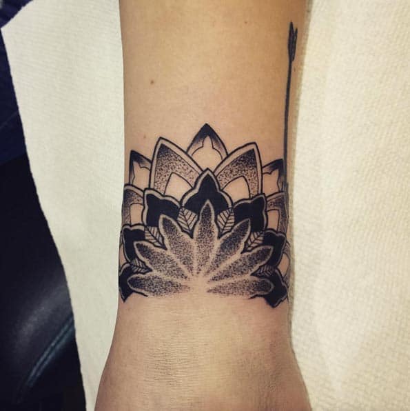 30 Best Mandala Tattoos Ideas For Both Men And Women  Tattooed Martha