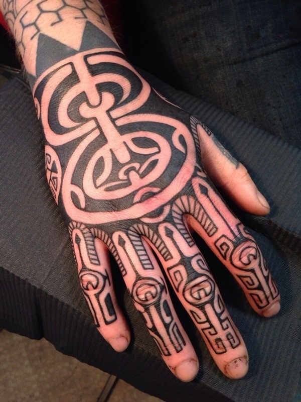 Polynesian-Tattoo-Designs-19