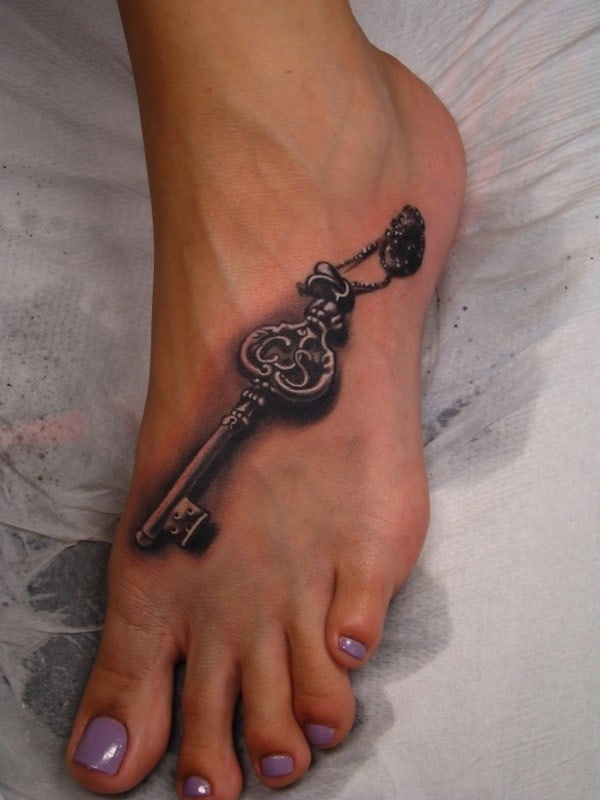 key-tattoo-feet