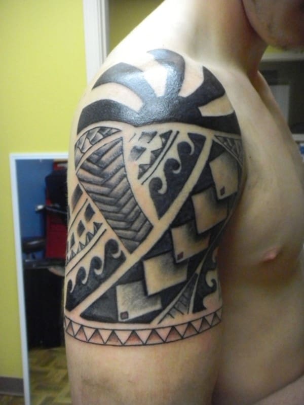 Tribal-Sleeve-Tattoos-Designs-6