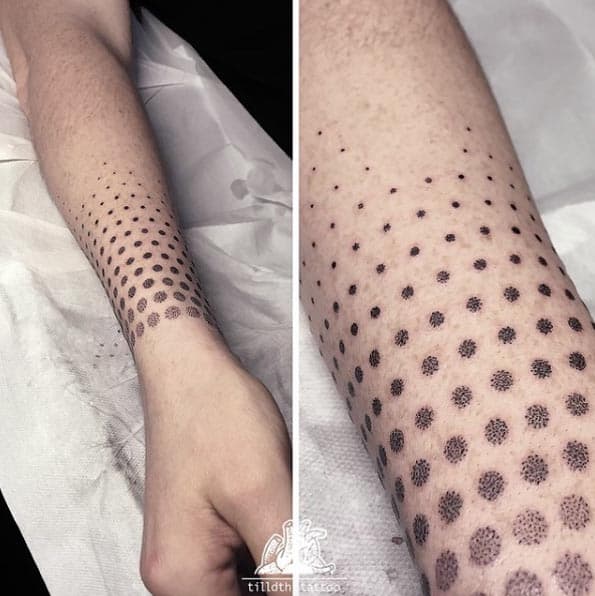 Dotwork Dots by Sarah Herzdame 