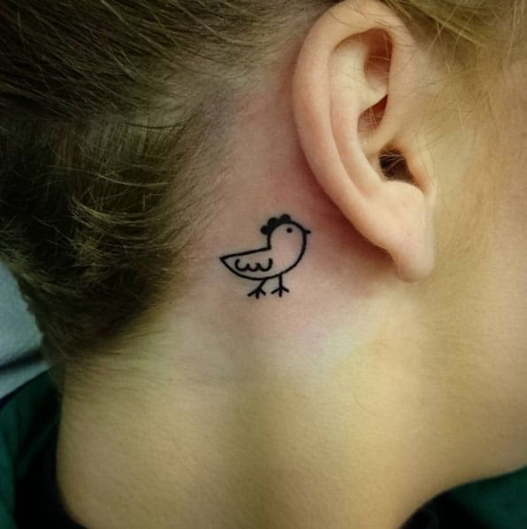 16 Beautiful Behind the Ear Tattoos for Women  PhineyPet