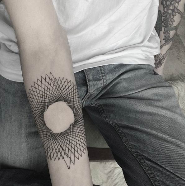 Geometric shapes on the skin  more than 60 ideas for a unique geometric  tattoo