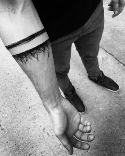 16 Beautiful Negative Space Tattoos to Inspire Your Next Ink