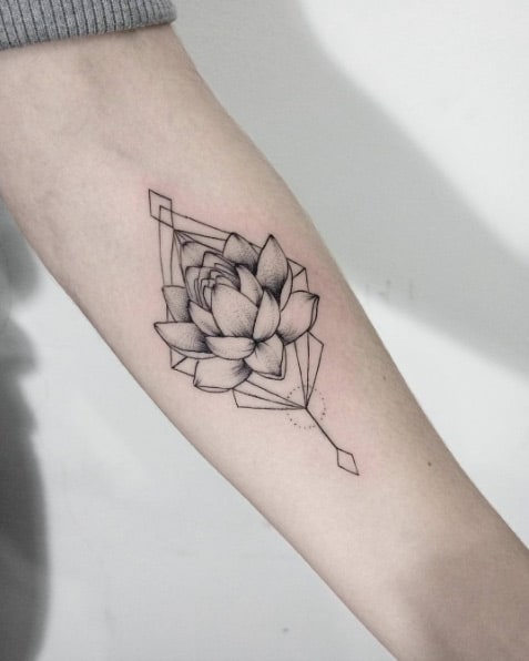 160 Small Lotus Flower Tattoos & Their Meanings (February 2020)