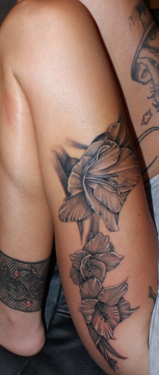 10-flower-tattoo1-595x1400