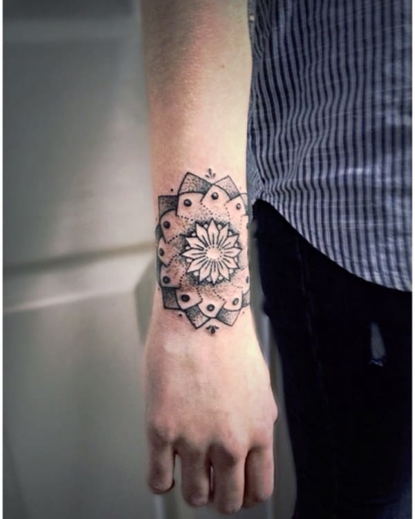 flower tattoo designs (72)