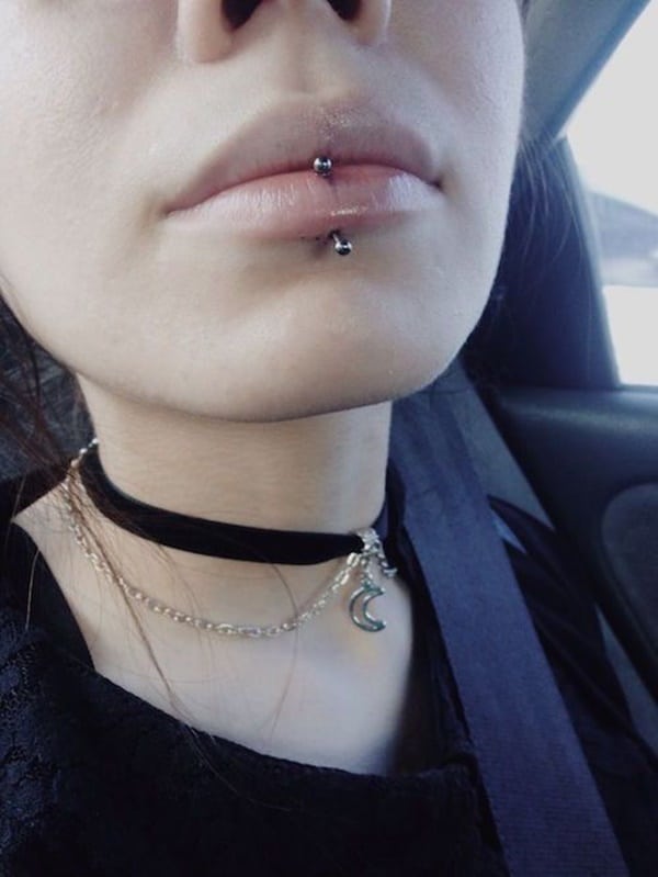 labret piercing (36)