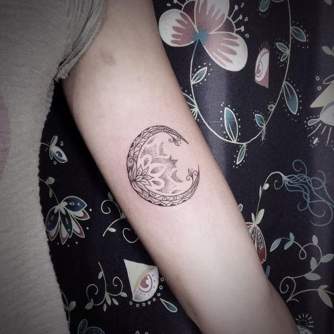 moon-tattoo (2)