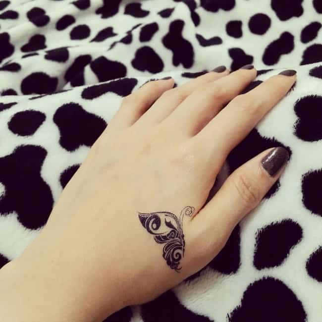 Small Tattoos For Hand - 109 Small Hand Tattoos for Men and Women (2020) / If you are also looking for an inspiration for small tattoo designs for girls, then read this post until the end.