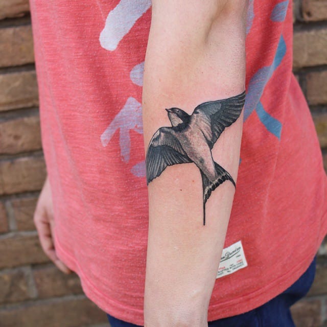 150 Meaningful Swallow Tattoos (Ultimate Guide, February 2021)