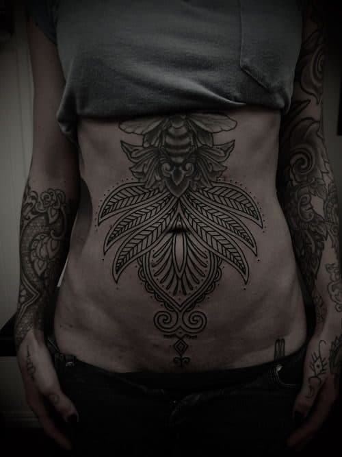 150 Sexiest Stomach Tattoos For Men, Women (June 2019) - Part 5