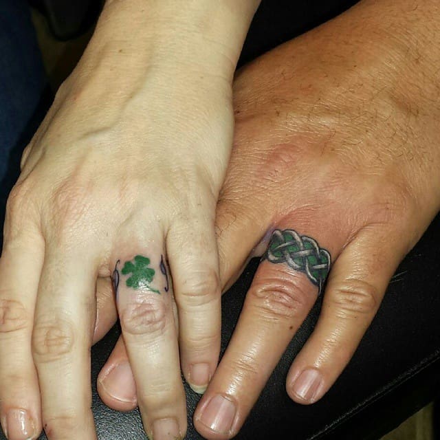 16 Celtic Tattoos Design On Finger