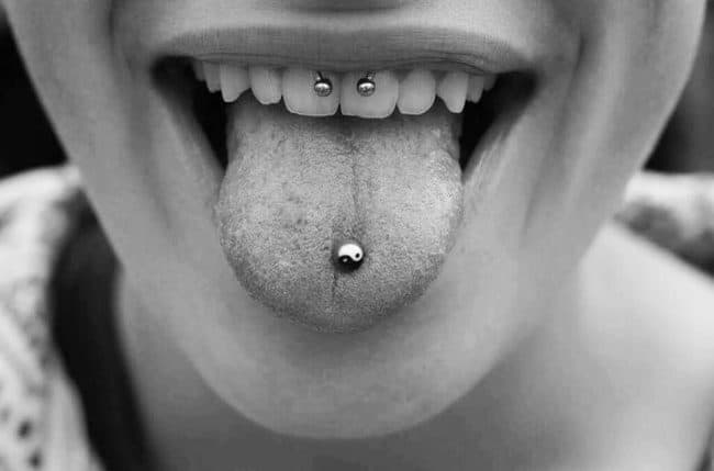 smiley-piercing17