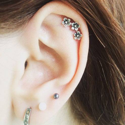 cartilage earring, cartilage stud, cartilage piercing, helix earring, helix piercing, sterling silver 18g - three flowers