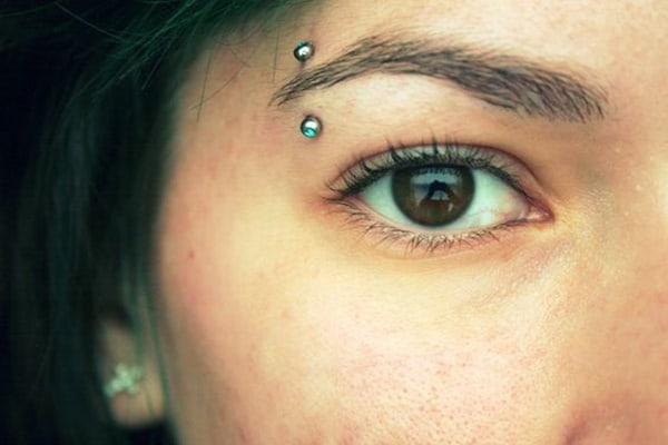 eyebrow piercing (5)