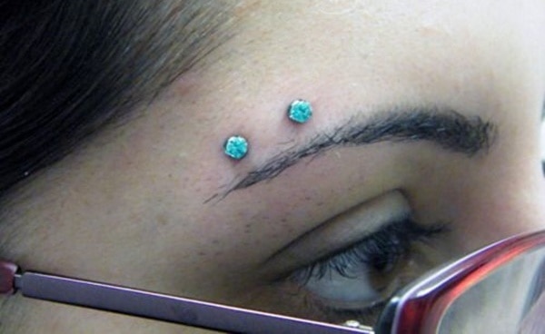 eyebrow piercing (6)