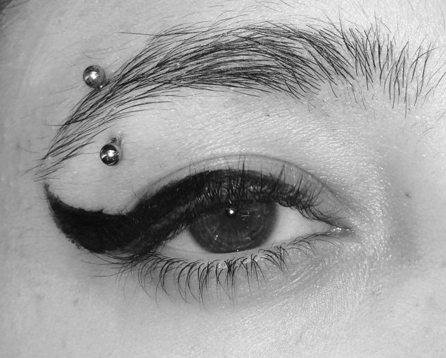 Ultimate Eyebrow Piercing Guide - Procedure, Pain, Healing, Cost & More!