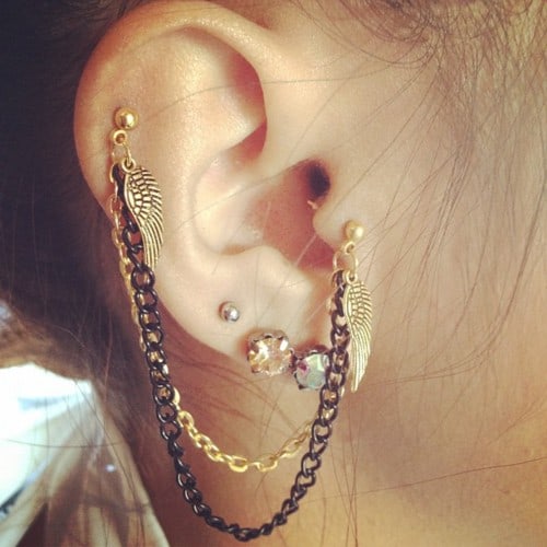 helix-piercing-chains