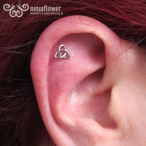 helix-piercing-goddess-knot