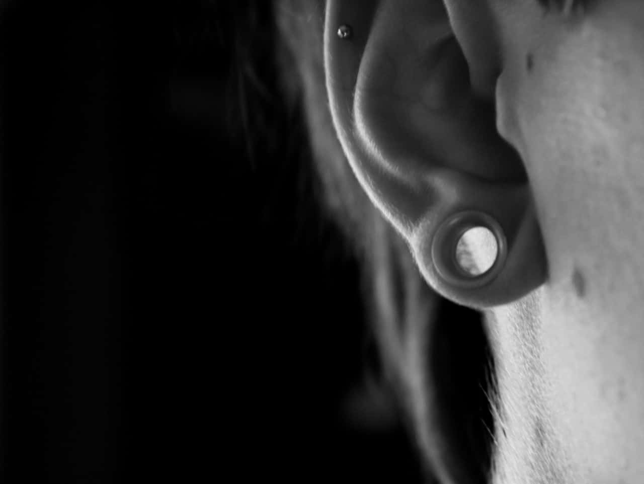 helix-piercing-photograph