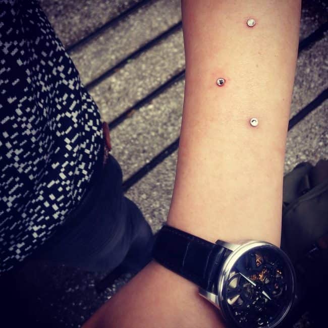 microdermal-piercing44