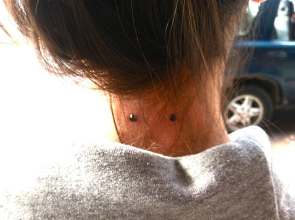 neck piercing (80)