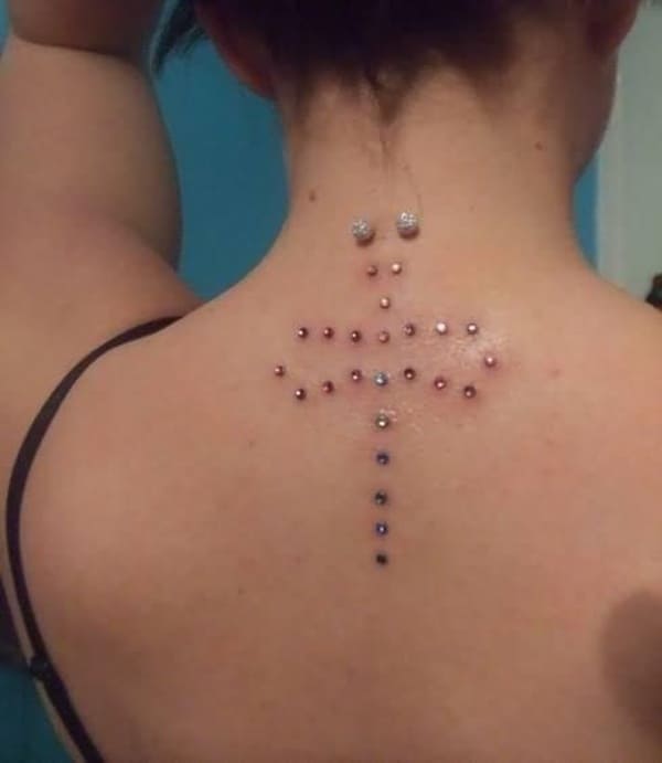 neck piercing (95)