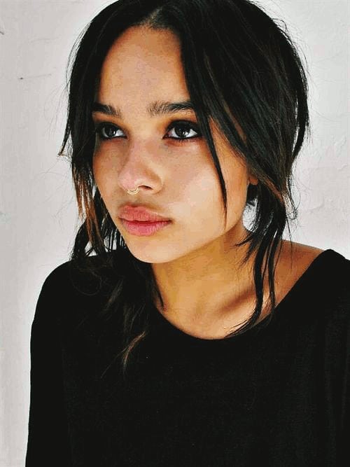 septum piercing Zoe Kravitz