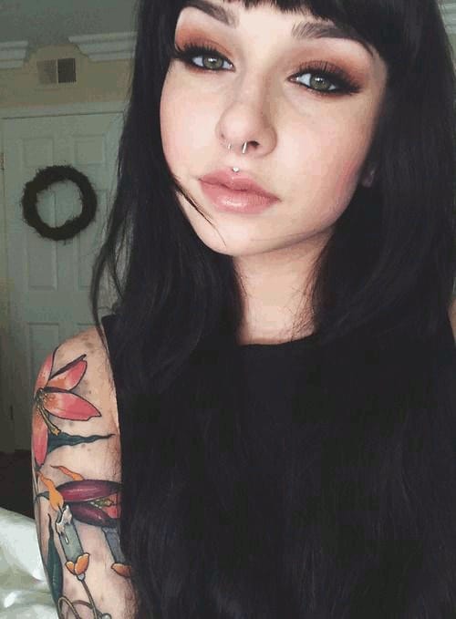 septum piercing tattoo