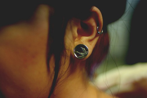 swallow-helix-piercing