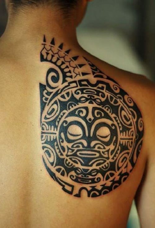 Amazing Polynesian Tattoo On Upper Right Back