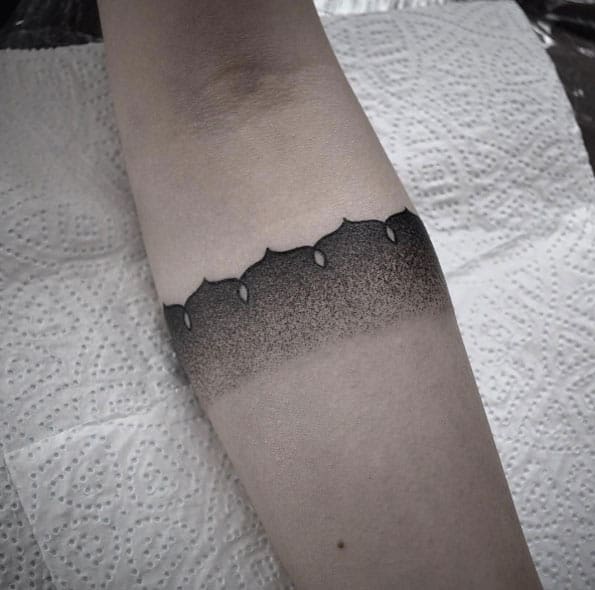 Dotwork Armband by Taras Shtanko