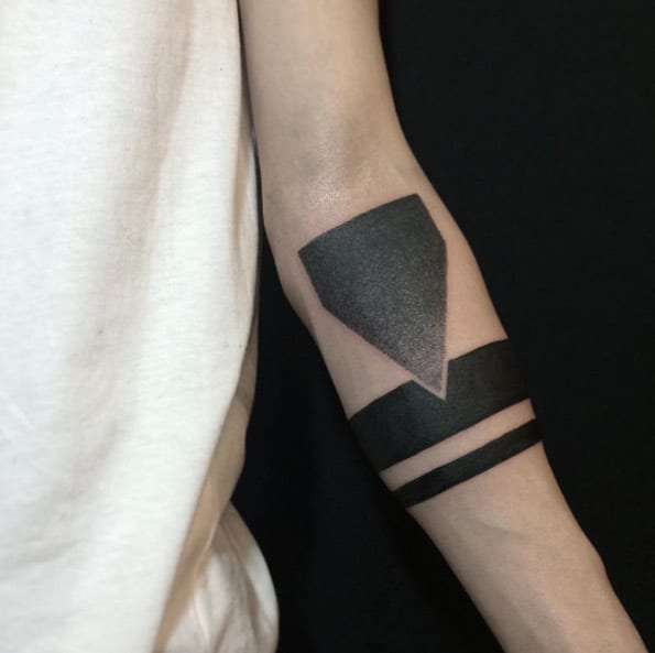 Bold Armband by Lee Jongmoon