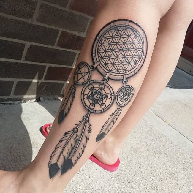 20 Beautiful Leg Tattoo Ideas for Women  Moms Got the Stuff