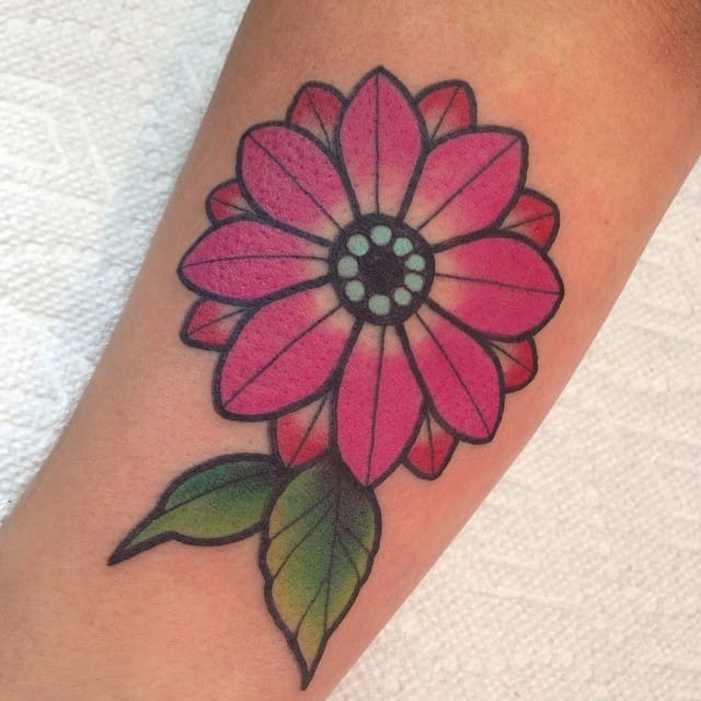 meanings of daisy tattoos