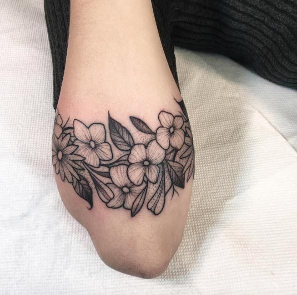 Cool 36 Floral Armband Tattoo