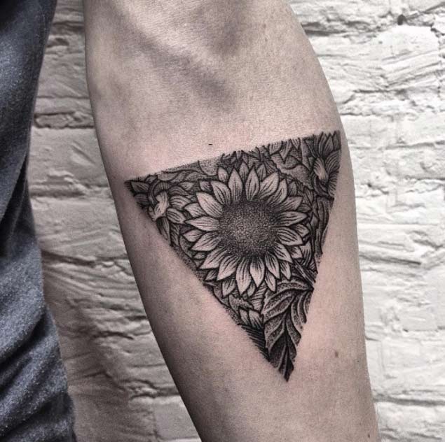 Sunflower Tattoo  Ideas To Spark Your Floral Tattoo  Tattoo Stylist