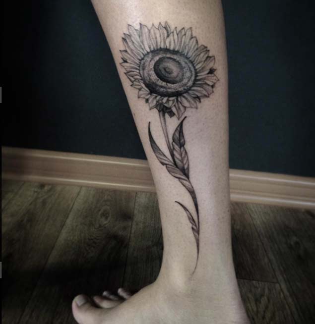 Sunflower Tattoo Stock Photos  Free  RoyaltyFree Stock Photos from  Dreamstime