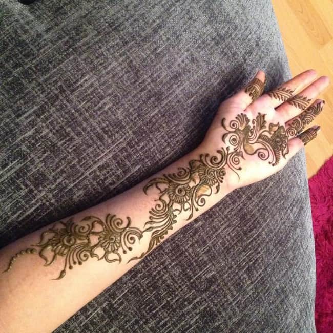 indian henna tattoo