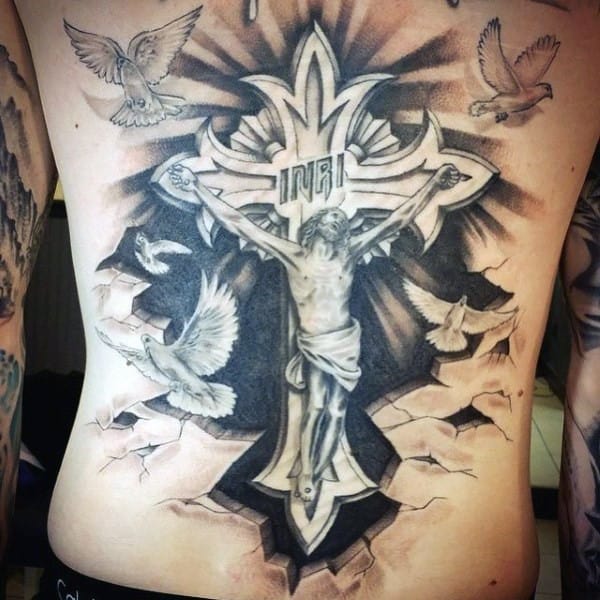 christians-with-tattoos-for-men-on-back-of-cross