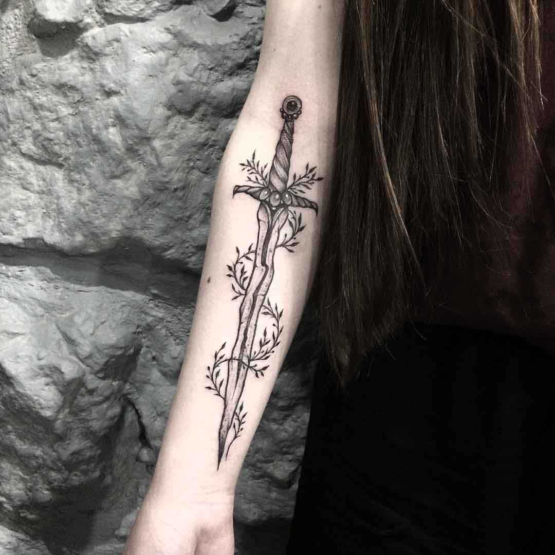 75 Incredible Dagger Tattoos - Inspirational Tattoo Ideas & Meanings